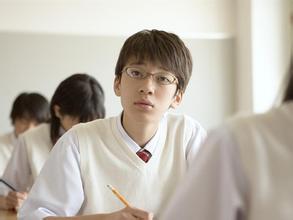 近視手術(shù)別跟風(fēng)，應(yīng)做個(gè)性化選擇