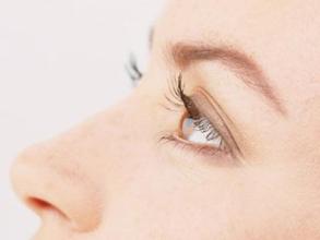 久患糖尿病，易傷視網(wǎng)膜