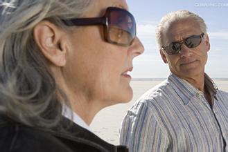 預(yù)防白內(nèi)障，防曬是關(guān)鍵