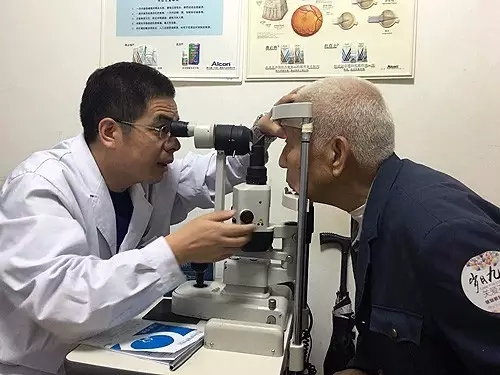 【盲人日】防盲治盲的路上，我們從未停歇！