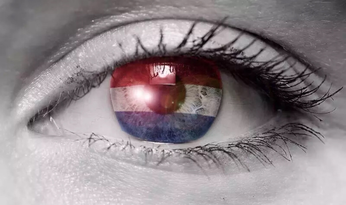 “美瞳”納入醫(yī)療器械監(jiān)管，購買需謹慎