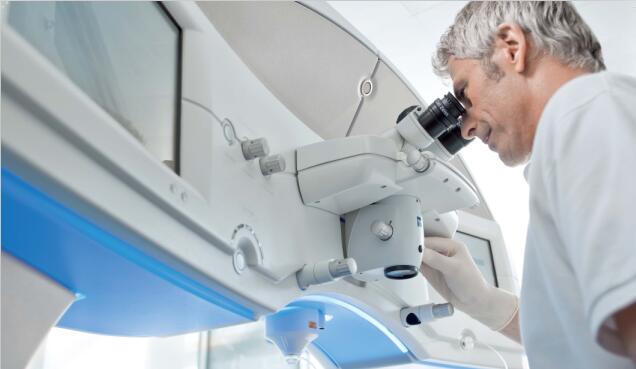 2017年1月鄭州普瑞眼科引入全飛設(shè)備，集團(tuán)正式步入全飛時代