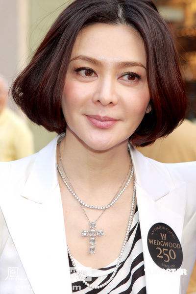 這些明星竟然都近視？*后一位嚇呆了！