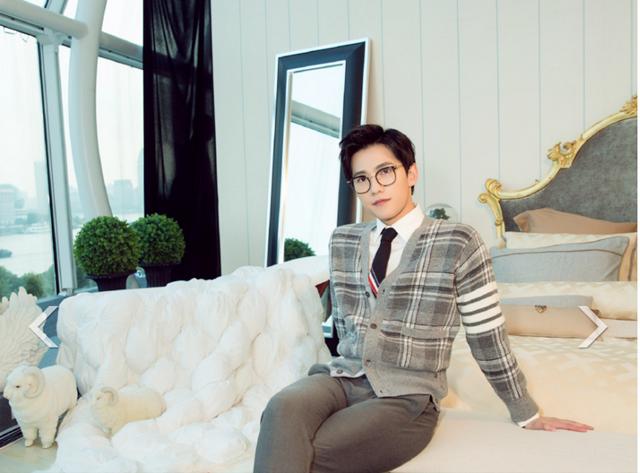 張藝興鹿晗吳亦凡，這樣的他們你一定沒看過！