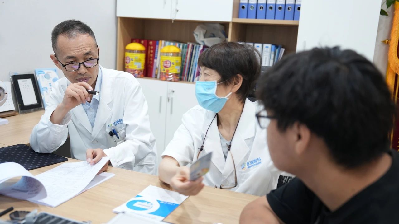 斜弱視專家張超主任科普：從眼球震顫到健康預(yù)警