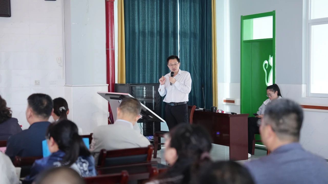 河南“明亮工程”疑難眼病會診公益活動